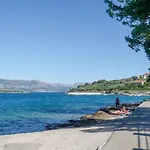 Traditional Stone House With Swimming Pool Villa *