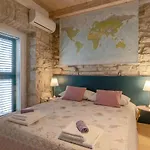 Villa Traditional Stone House With Swimming Pool *