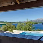 Traditional Stone House With Swimming Pool * Lumbarda