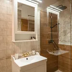 Traditional Stone House With Swimming Pool * Lumbarda