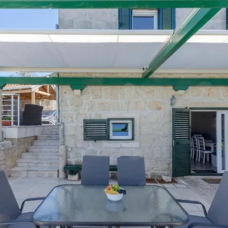 Traditional Stone House With Swimming Pool *