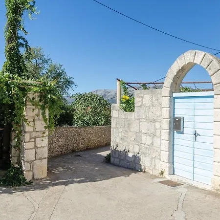 Villa Traditional Stone House With Swimming Pool *